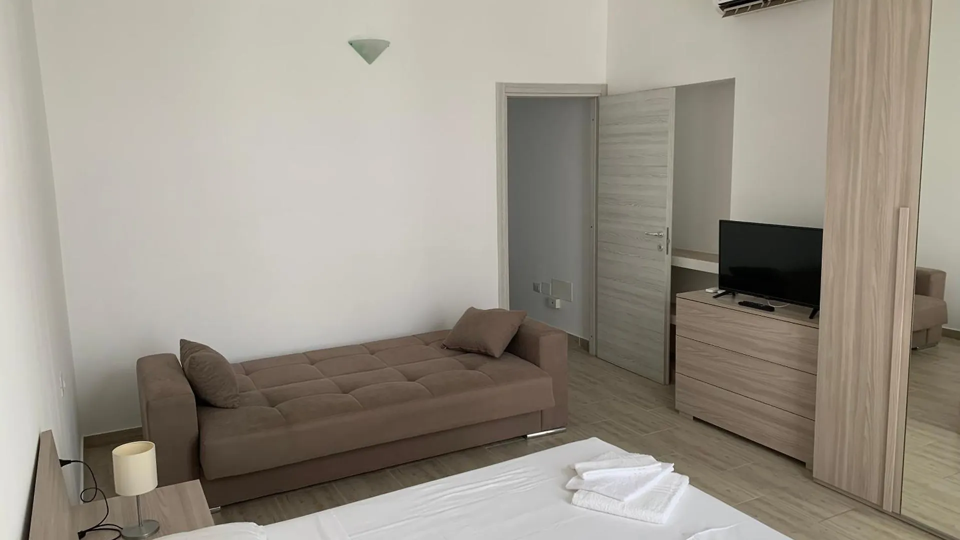 Naviglio Milano Apartment